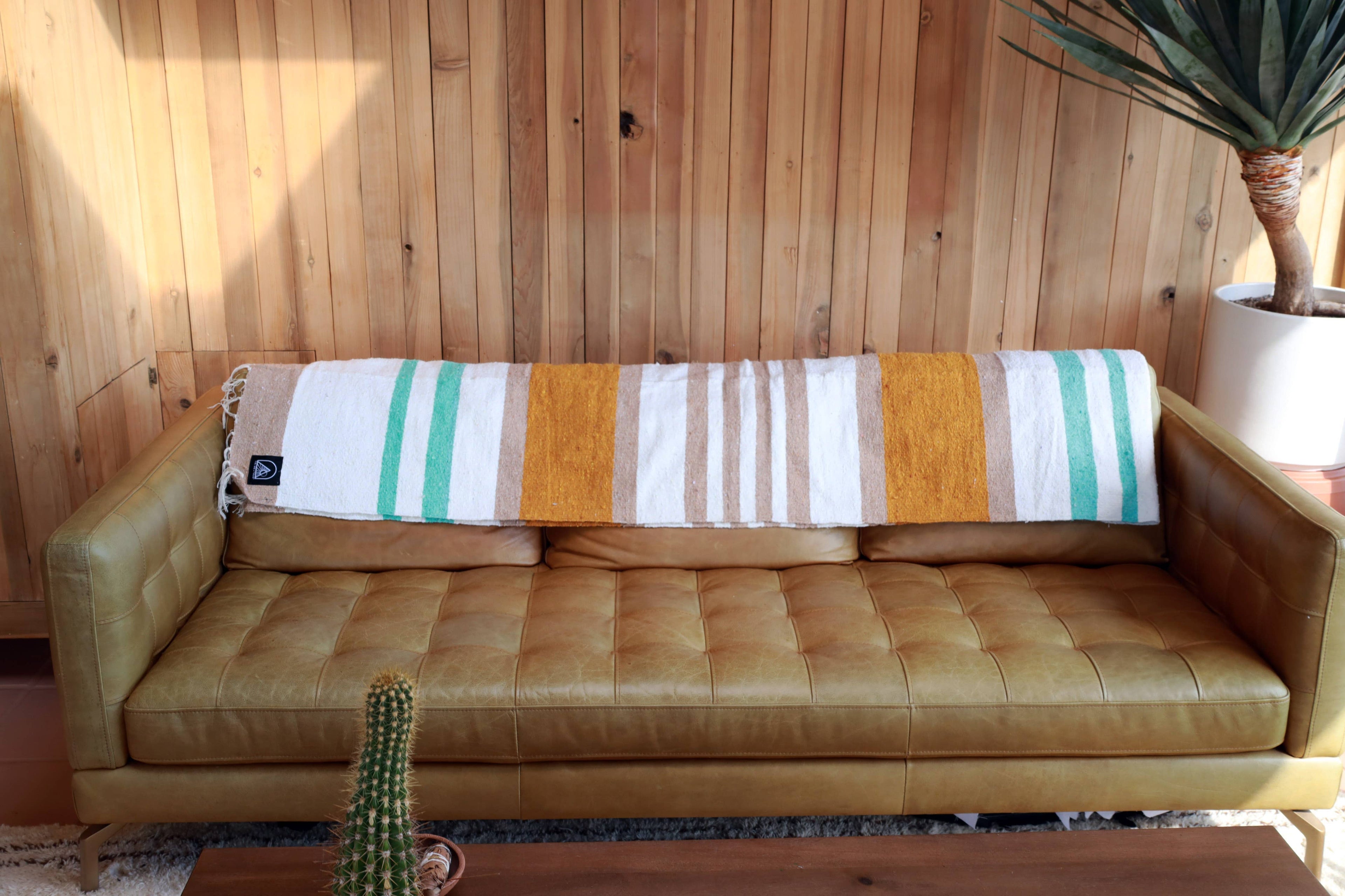 Plaid Fleur du désert tissé main - Conceptstore Royan