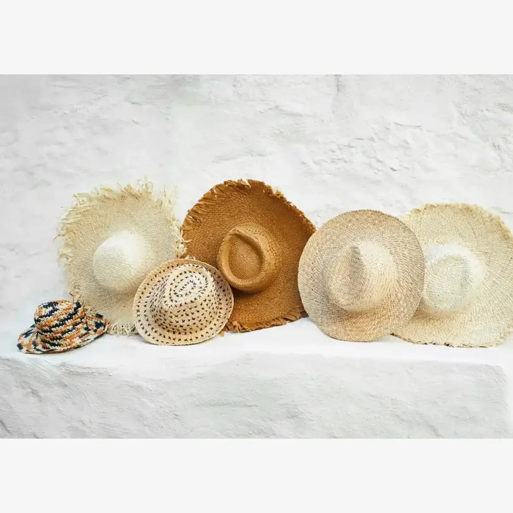 Chapeau tressé en feuille de maïs Accessoires Madam Stoltz Seea Concept Store Royan