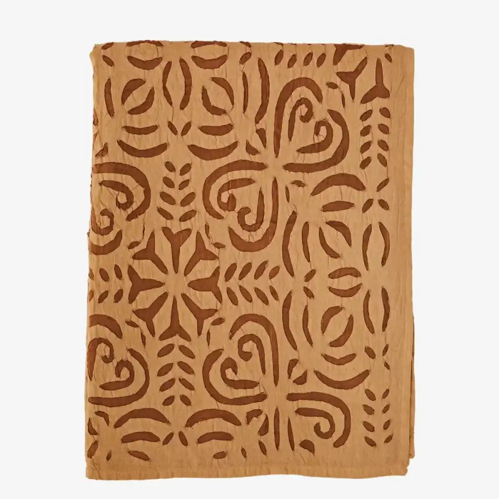 Jeté brodé Madam Stoltz Seea Concept Store Royan